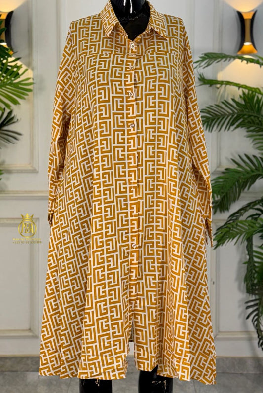 ROBE AUX GENOUX
