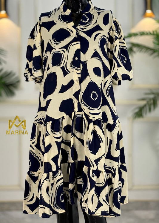 ROBE AUX GENOUX
