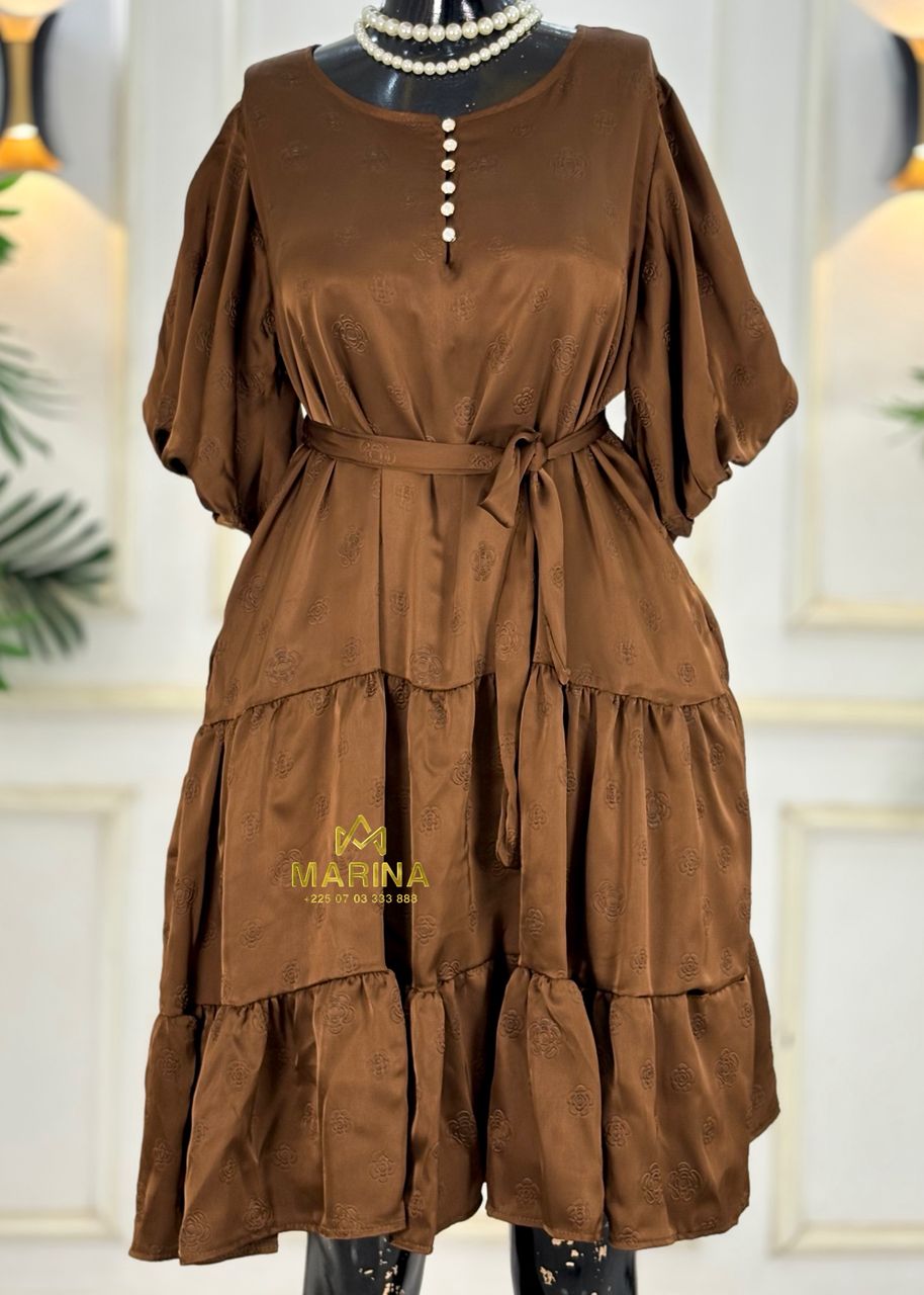ROBES AUX GENOUX