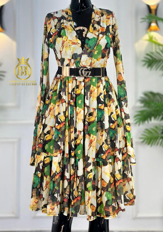 ROBE AUX GENOUX