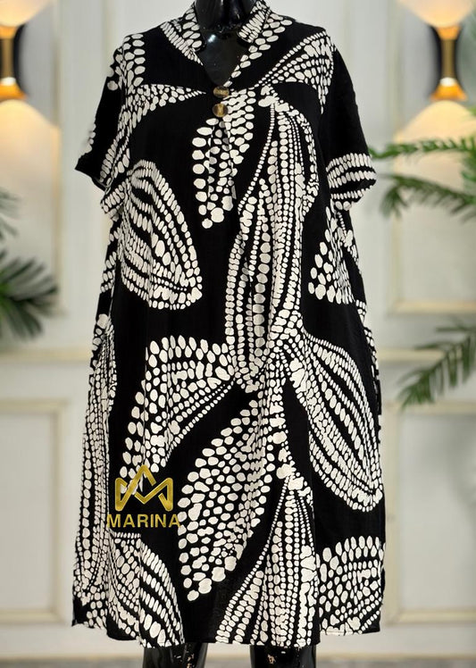 ROBE AUX GENOUX